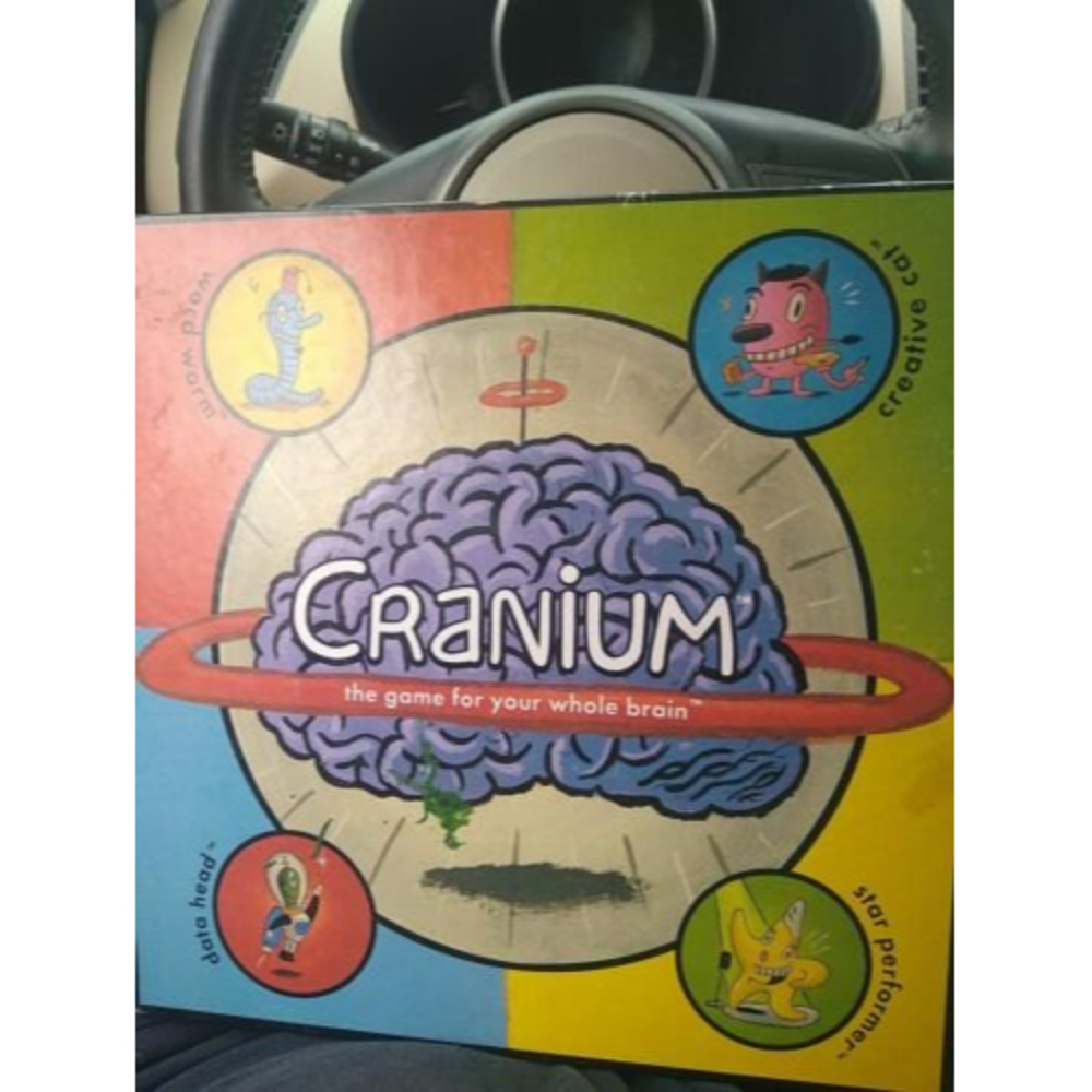 Cranium "The Game For Your Whole Brain"  Board Game - 2001